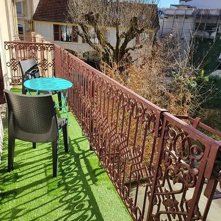 Aix Les Bains : Studio Plein Centre-ville.