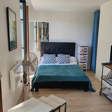 Aix Les Bains : Studio Plein Centre-ville. Appartamento Aix-les-Bains